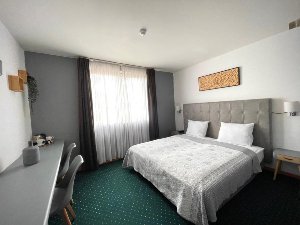 Hotel De Fierlant Saint-Gilles Екстер'єр фото
